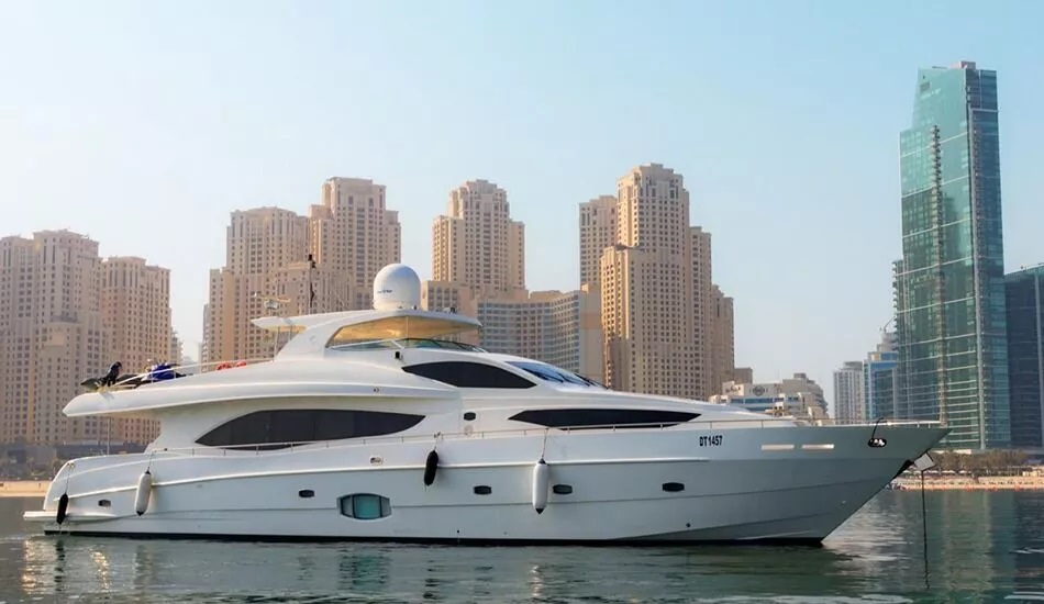 exclusive yacht dubai marina